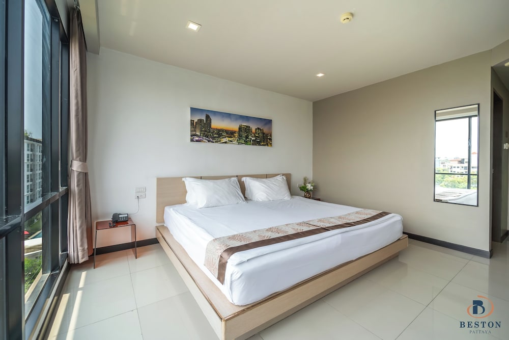 Superior King Room photo 3
