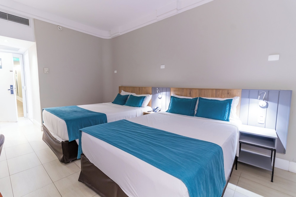 Superior Quadruple Room - Photo 5