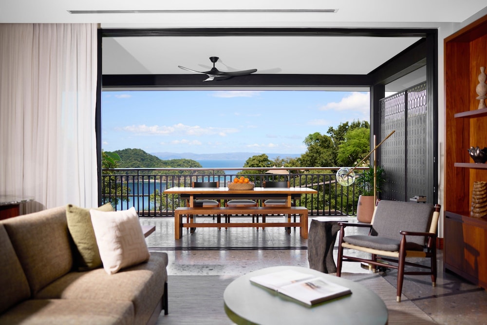 Suite, 1 King Bed with Sofa bed, Balcony, Ocean View photo 2