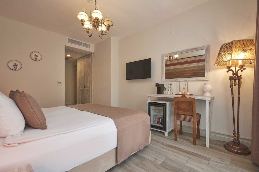 Deluxe Double Room - Photo 6