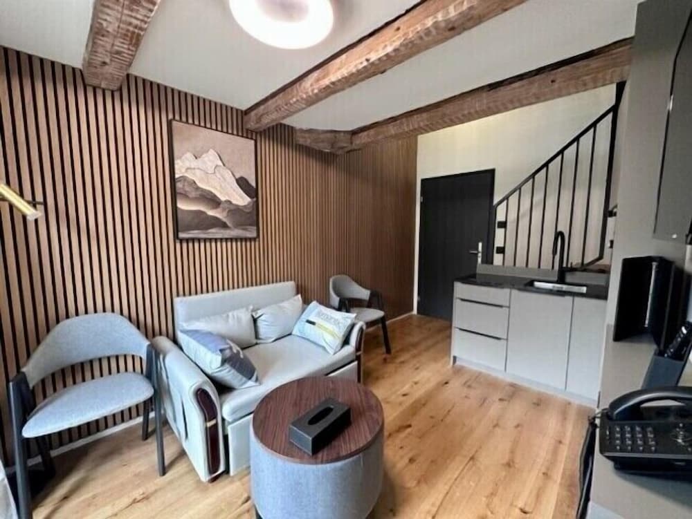 Comfort Apartment photo 2