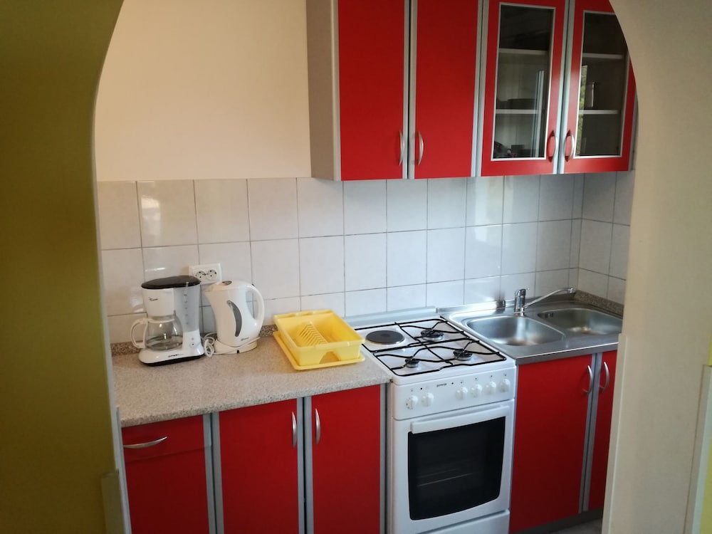 Apartment (Robi- swimming pool and beautiful gar)