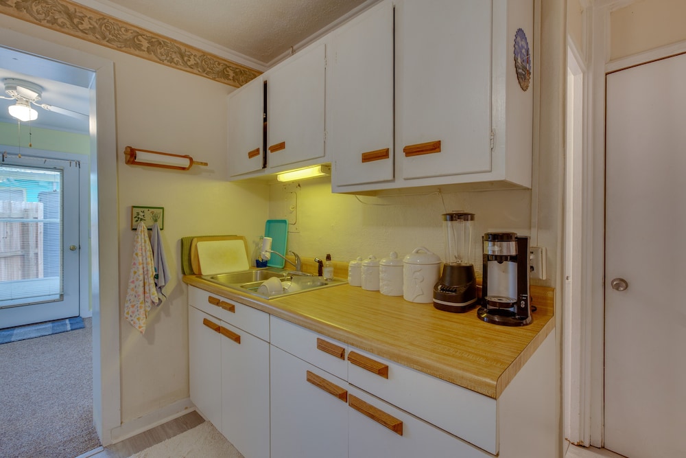 House (2 Bedrooms) photo 3
