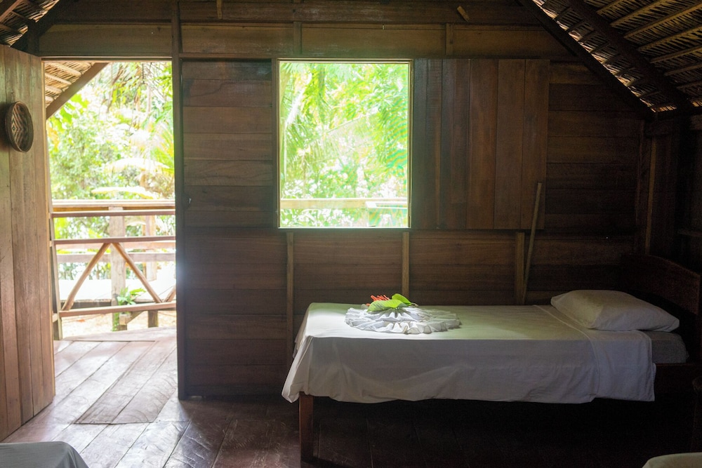 Economy Chalet photo 3