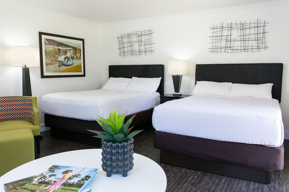 Deluxe Room, 2 Queen Beds
