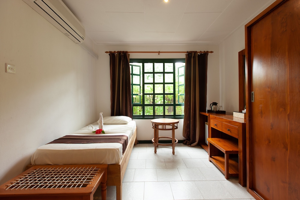 Triple Room photo 2