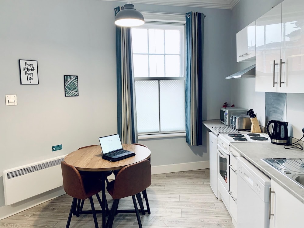 Apartment photo 3