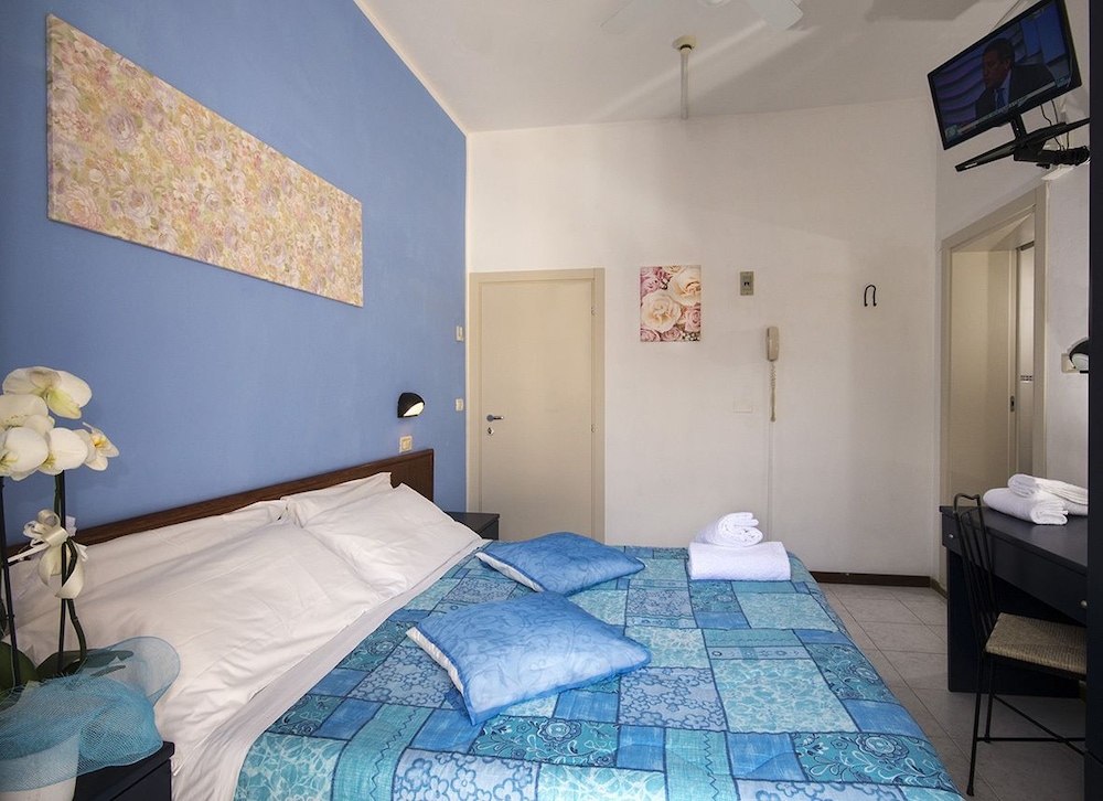Triple Room photo 2