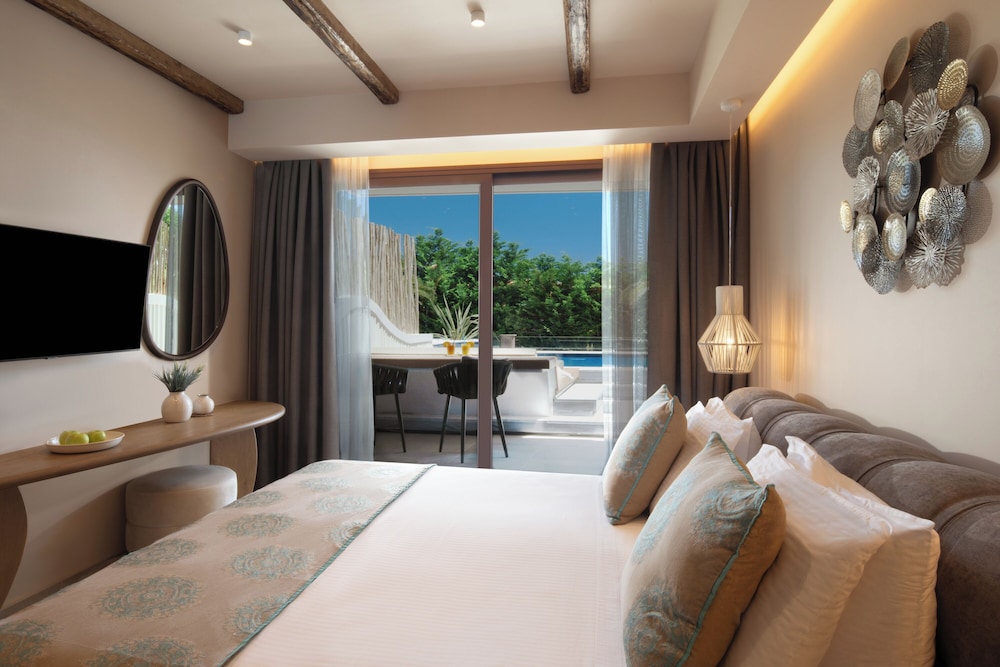 Luxury Twin Room photo 1