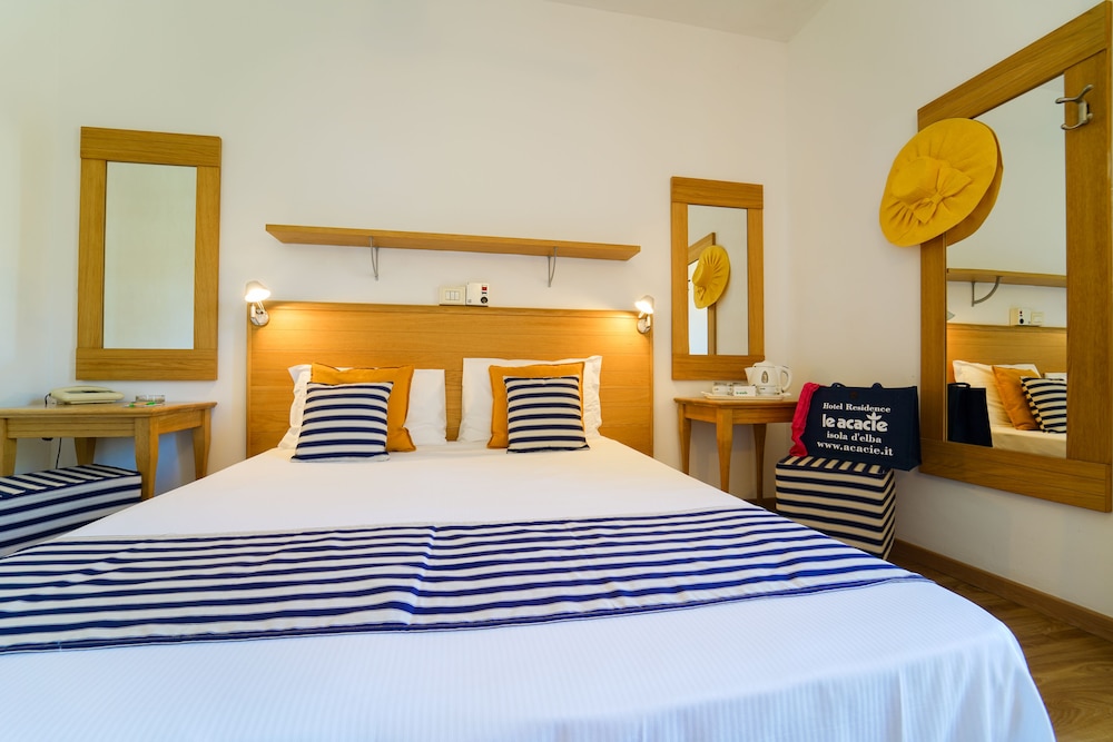 Classic Double Room - Photo 8