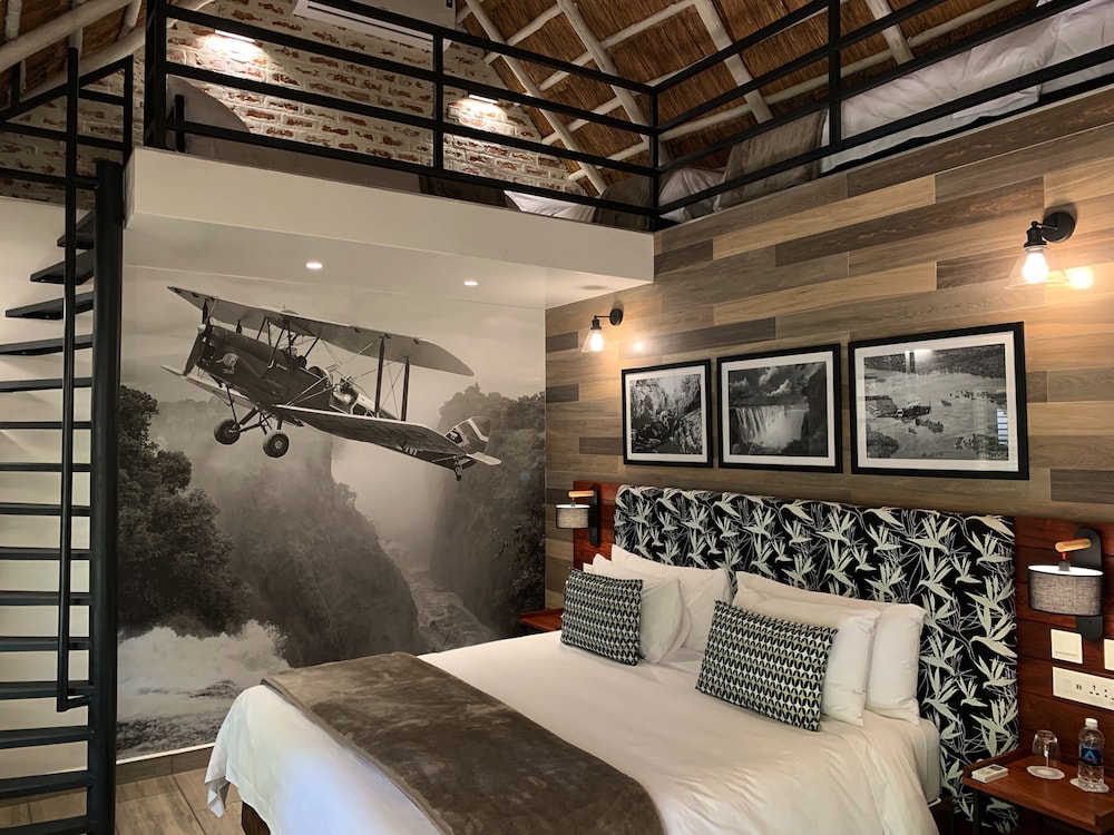 Room, Multiple Beds