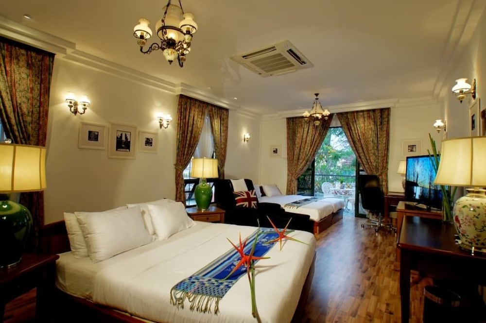 Executive Suite