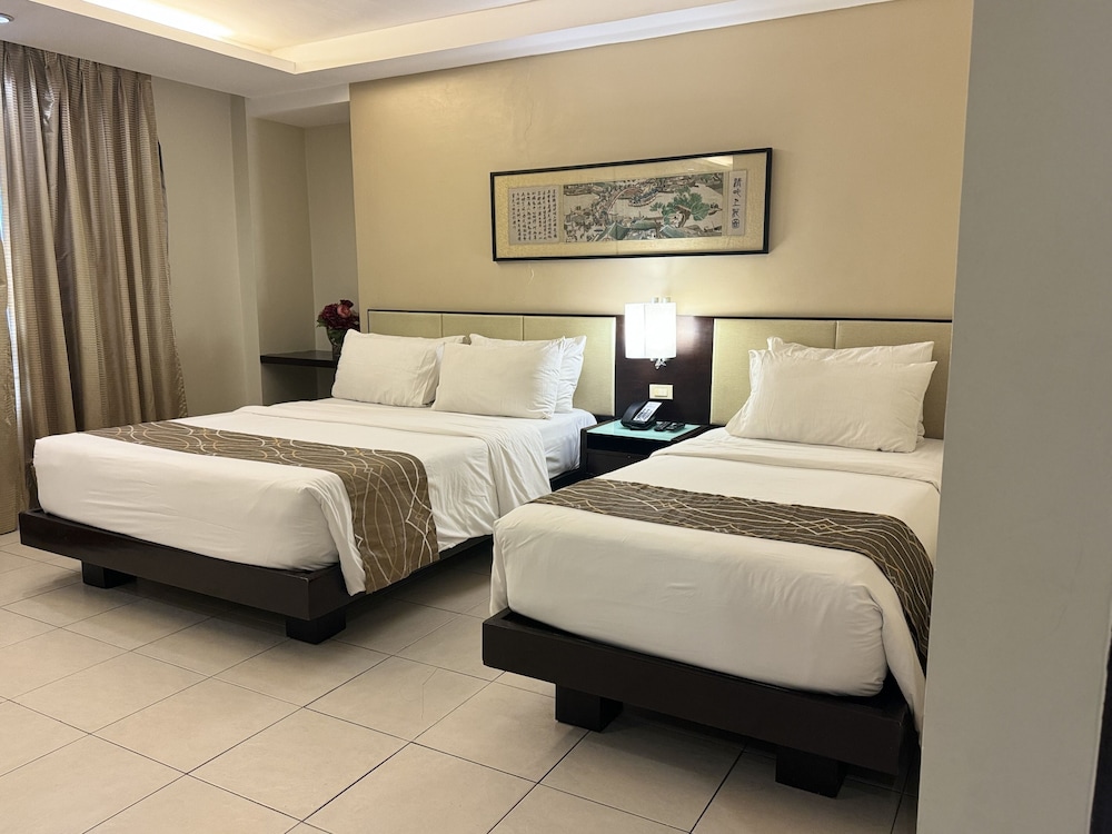 Deluxe Room - Photo 4