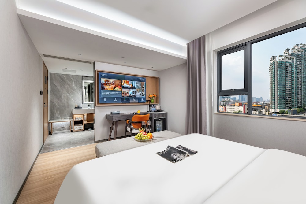 Comfort Double Room, City View