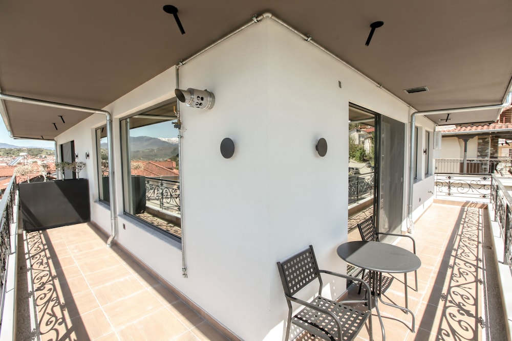 Premium Suite, Hot Tub, Valley View photo 3