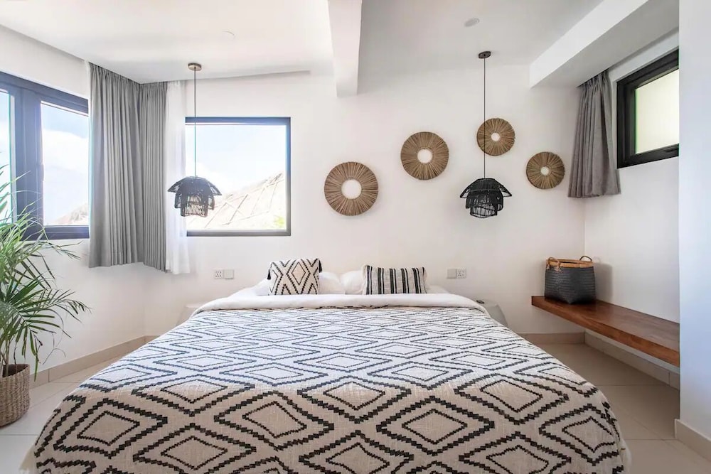 Deluxe Villa, 2 Bedrooms, Ocean View, Beachfront photo 1