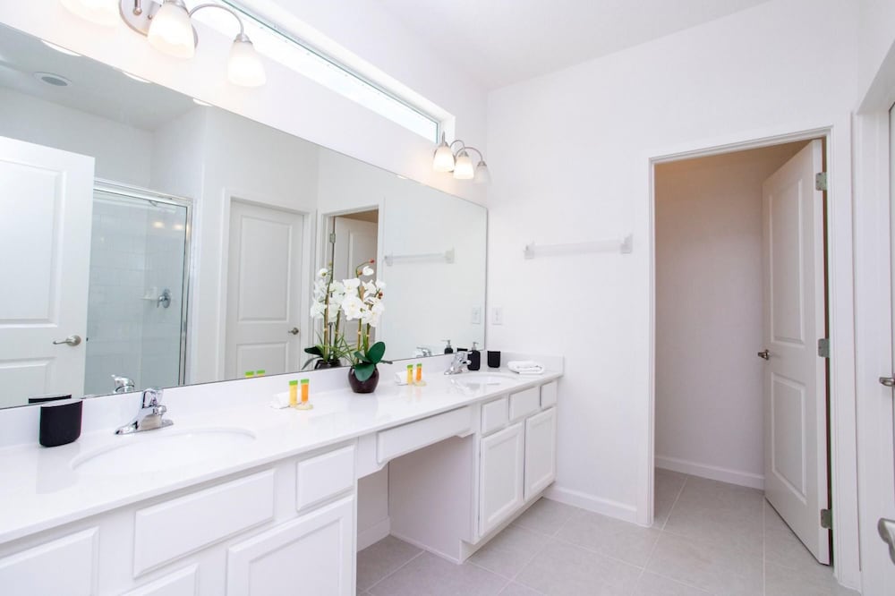 Gorgeous Family Home Sleeps 28 Blv103, Foto 30