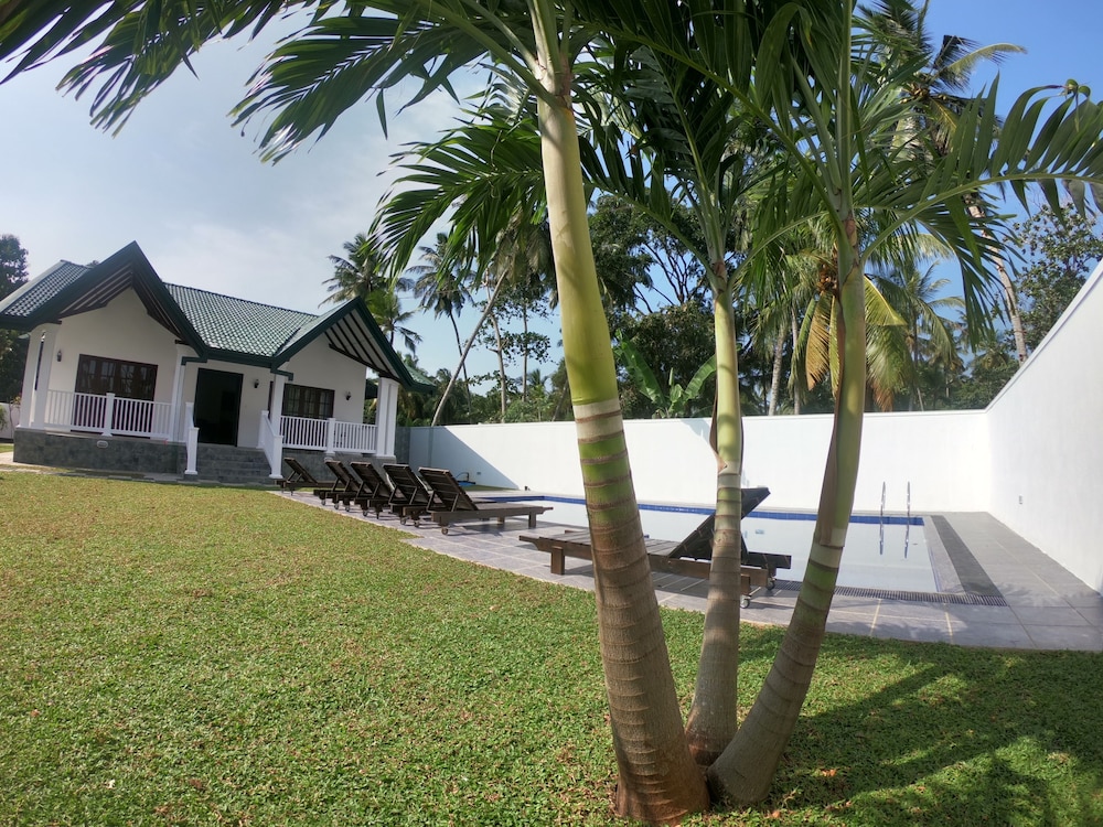 Private Pool Villa For 4 Persons photo 2