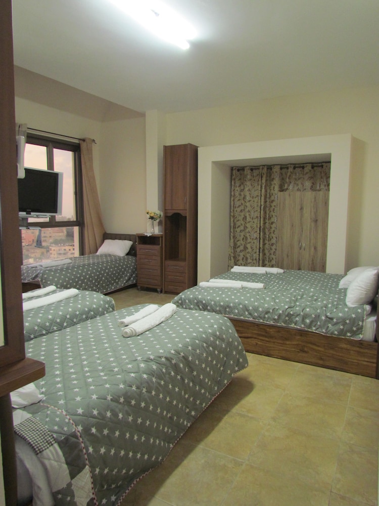 Suite photo 1