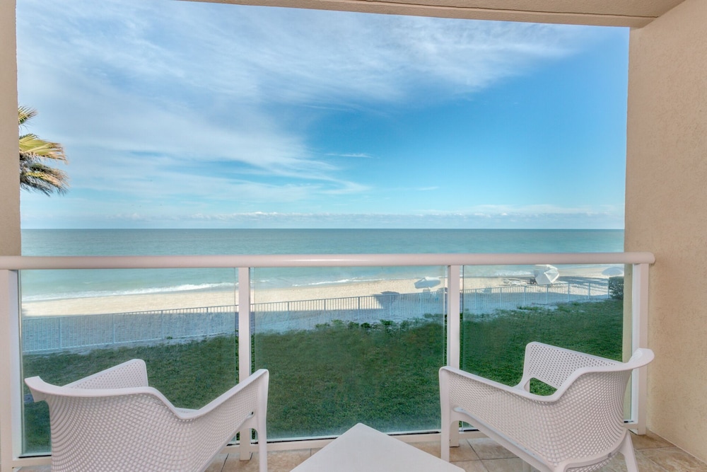 Suite, 2 Queen Beds, Ocean View - Photo 2