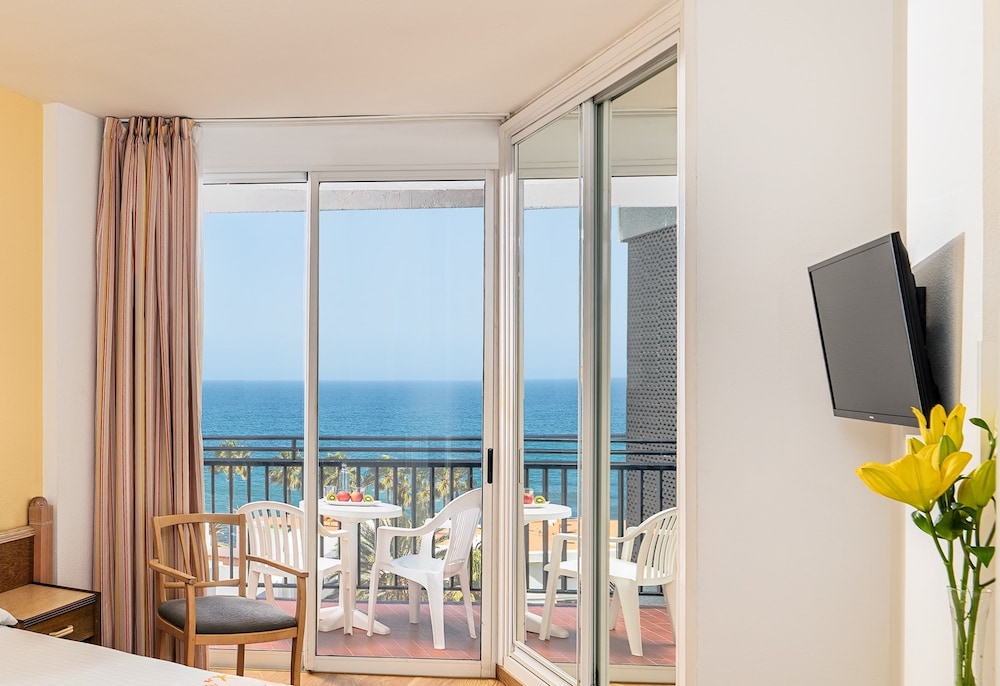 Superior Double Room, Sea View (2 Adults) photo 3