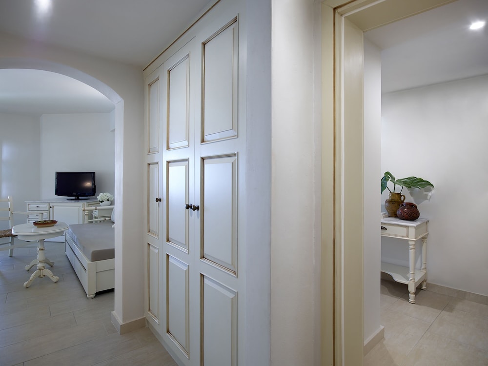 Family Connecting Rooms photo 3