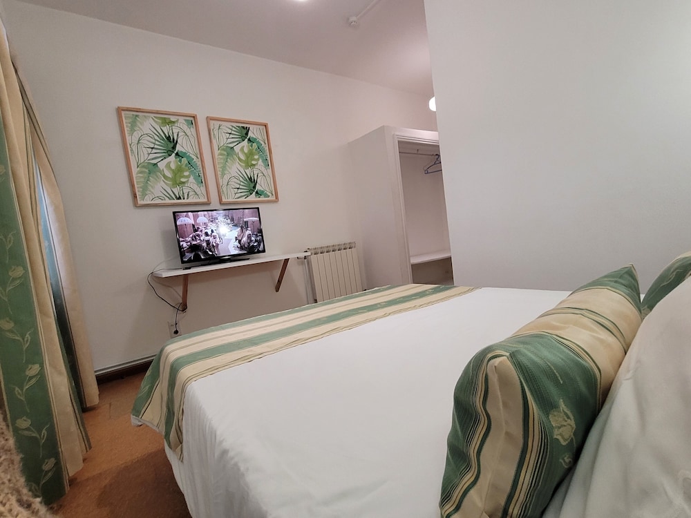 Basic Double Room photo 3