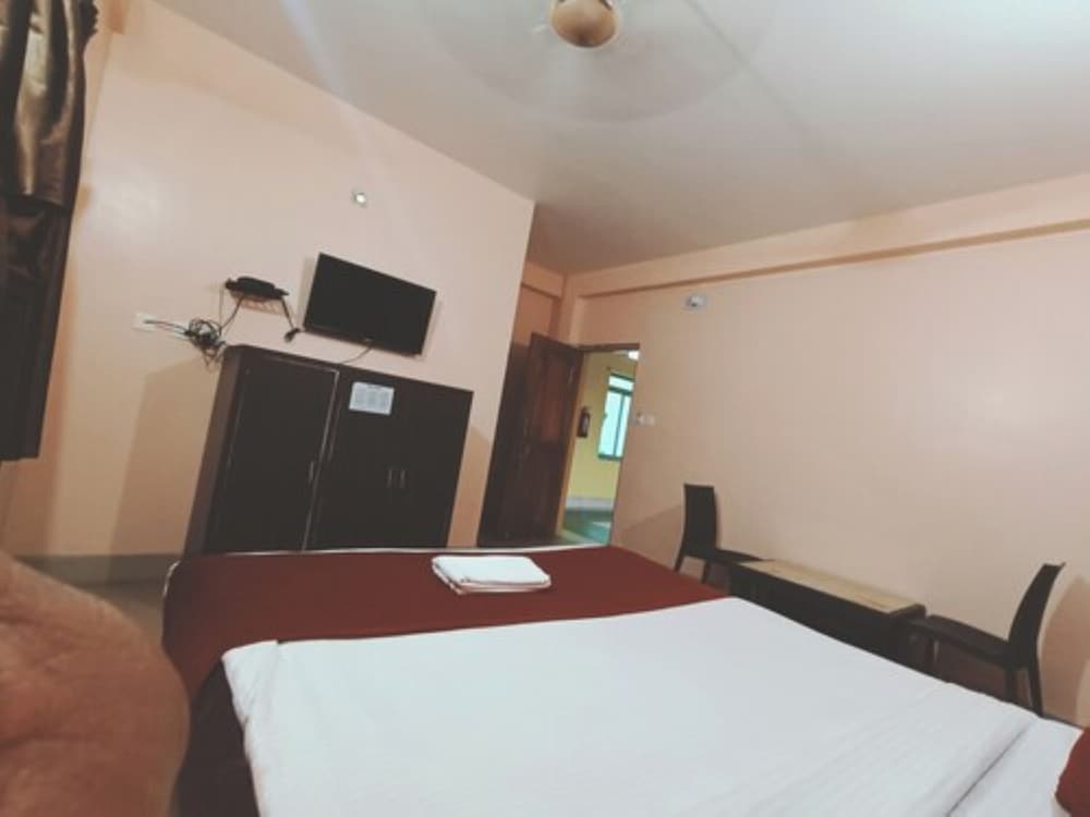 Deluxe Double Room - Photo 7