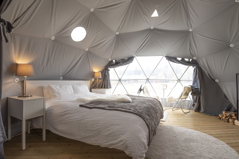 Glamping Dome 1 photo 2