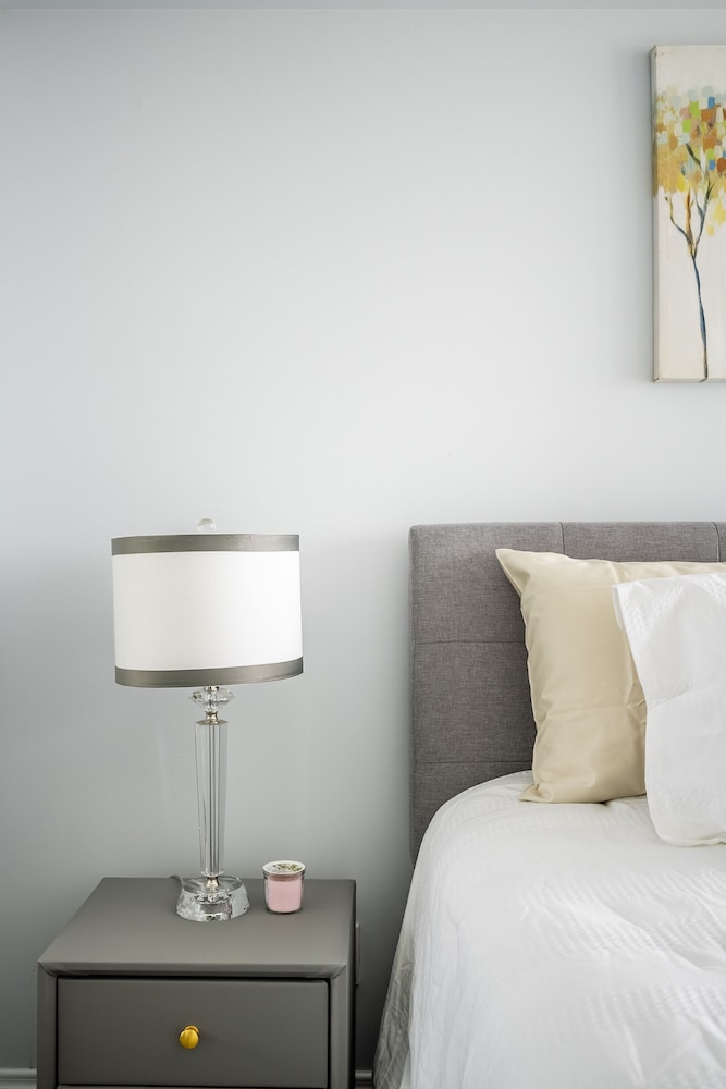 Design Apartment, Multiple Beds, Kitchen, City View - Photo 23