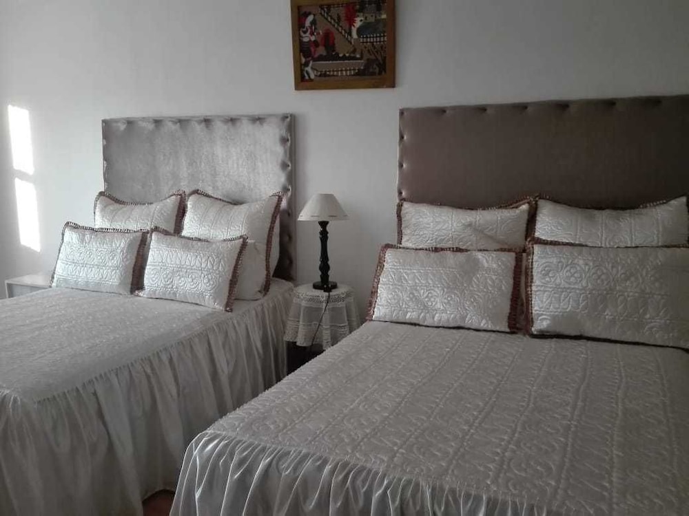 Family Room, 2 Double Beds photo 3