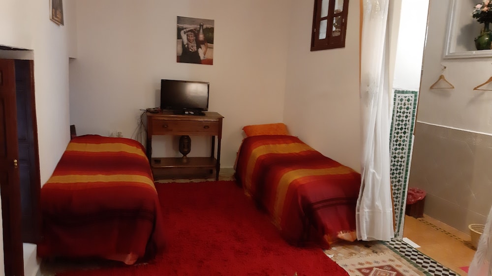 Room, Multiple Beds (Meknes) photo 2