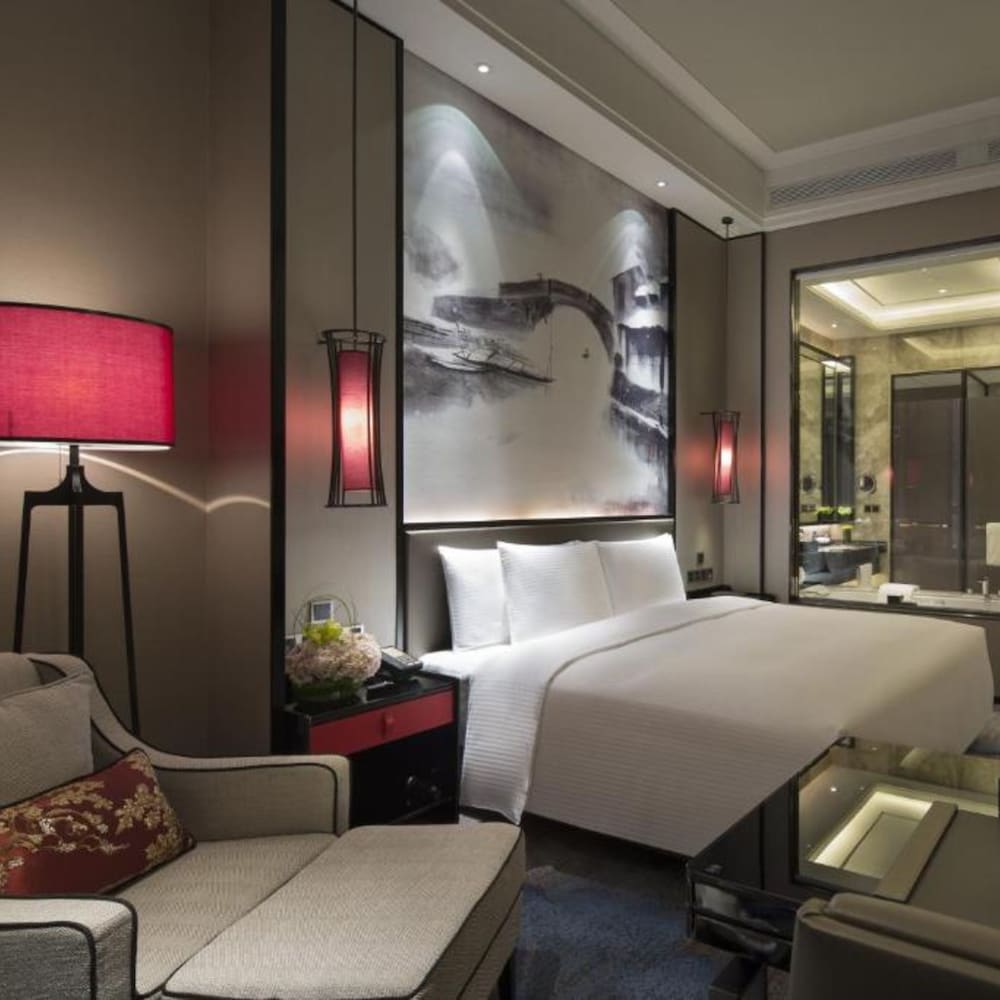 Executive Deluxe Twin Room