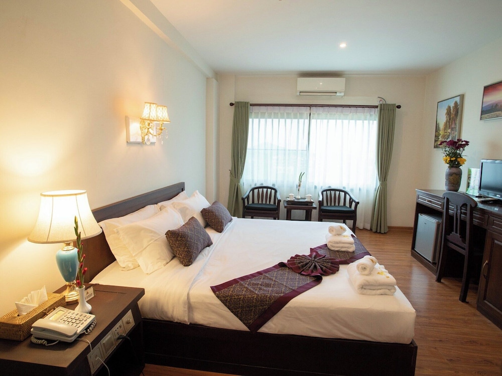Deluxe Double or Twin Room photo 1