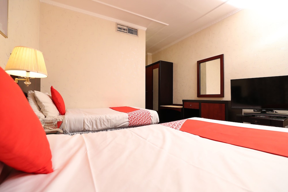 Twin Room - Photo 1