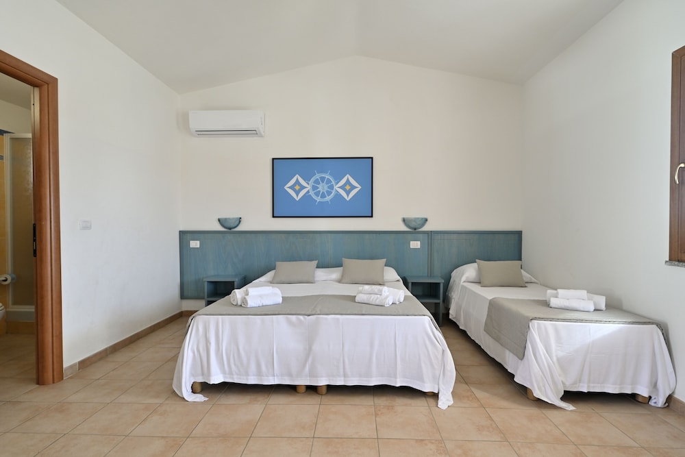 Classic Triple Room photo 1