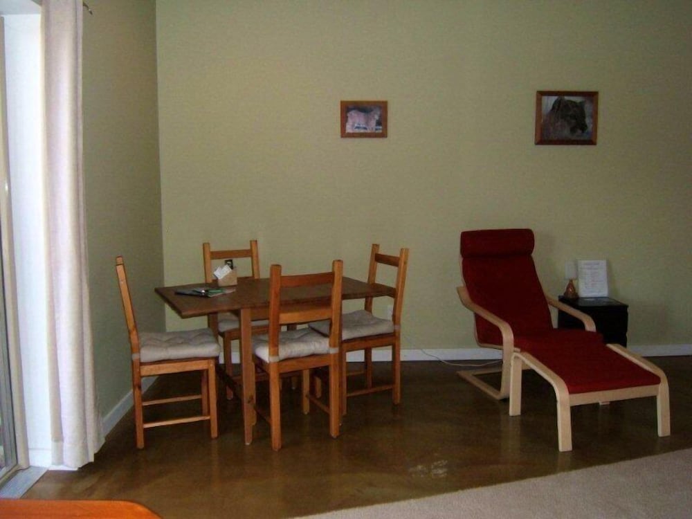 Studio, Kitchenette, Mountain View photo 3