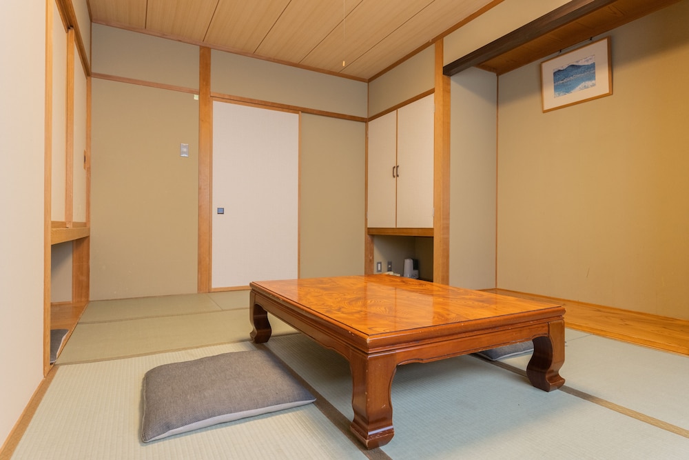 Traditional Twin Room photo 3