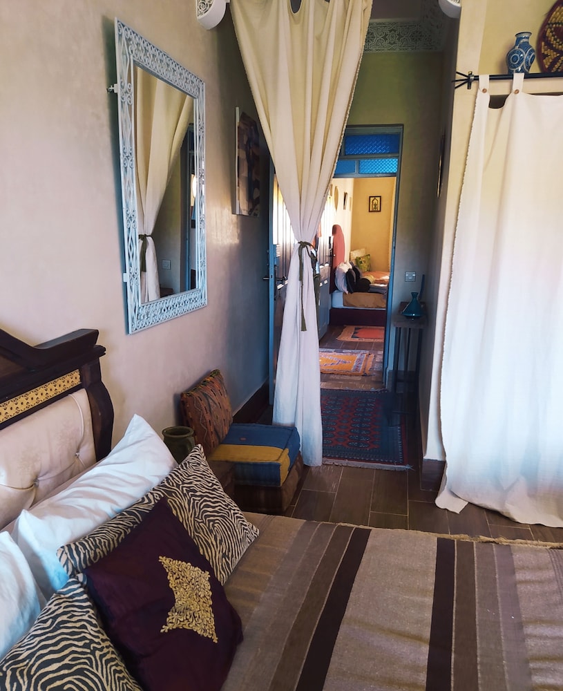 Comfort Room, 1 Bedroom, Non Smoking, Mountain View photo 2