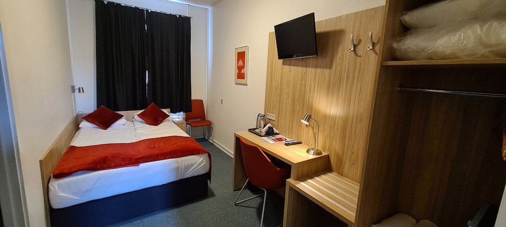 Basic Double Room (Bed 140 cm) photo 2
