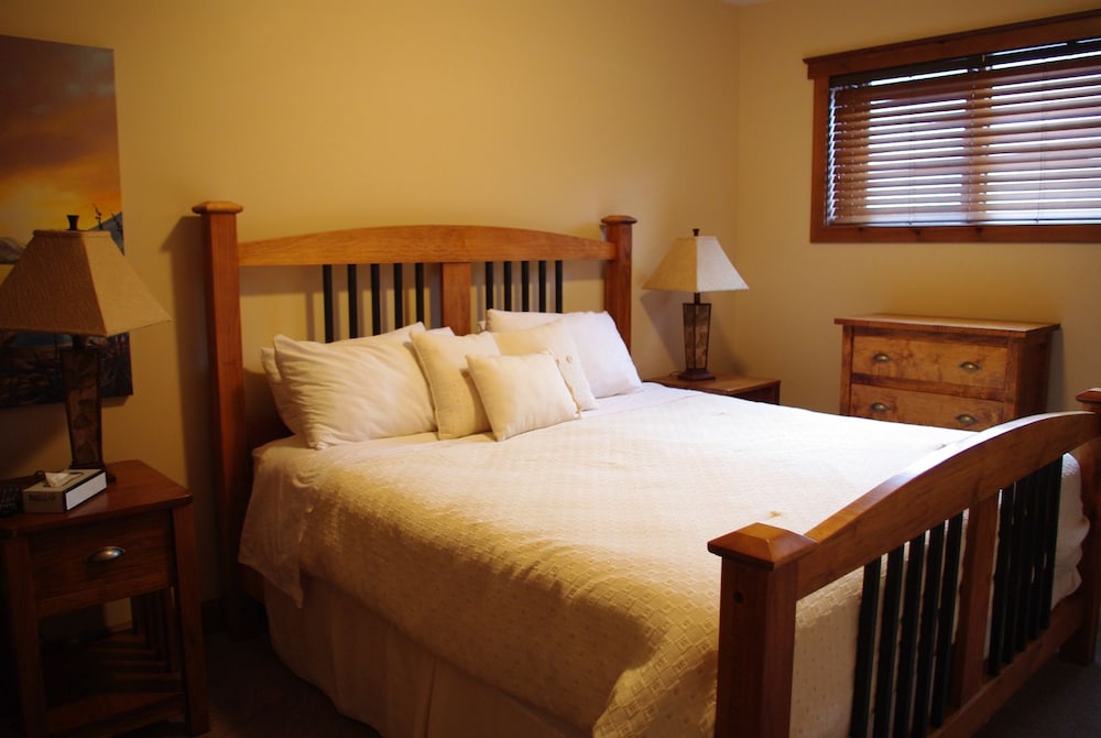Panoramic Apartment, 2 Bedrooms, Resort View photo 2