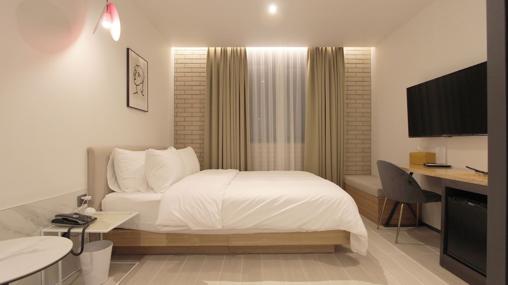 Suite (Double) - Photo 1