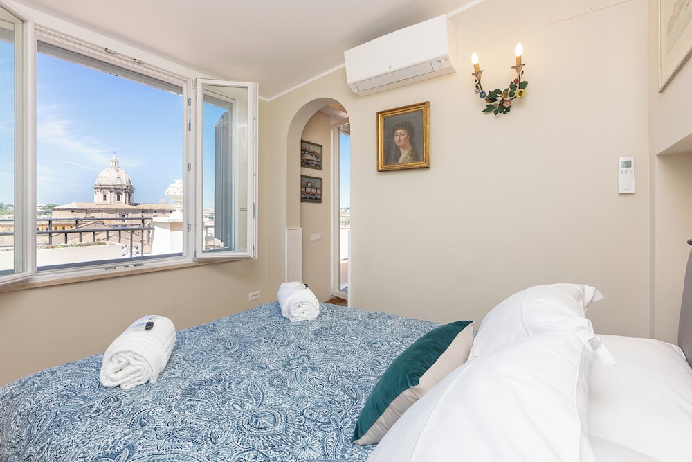 Apartment, 1 Bedroom, Balcony photo 3