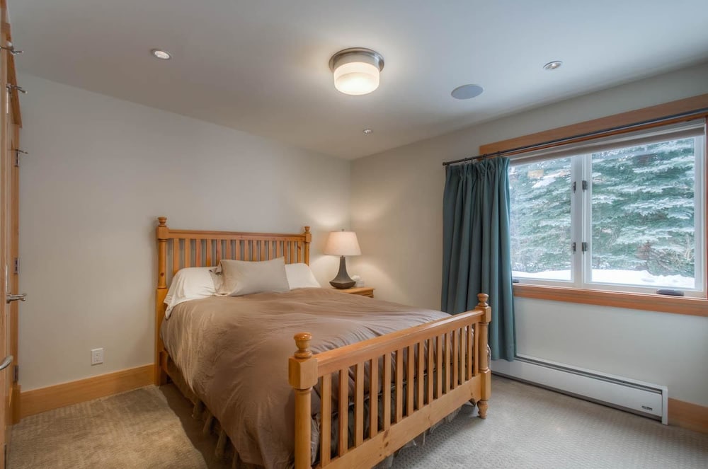 Family Condo, 2 Bedrooms, Mountainside