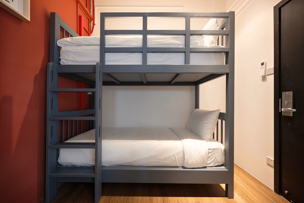 Urban Twin Room photo 1
