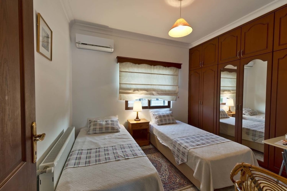 Panoramic Villa, 4 Bedrooms, Balcony, Sea View photo 1