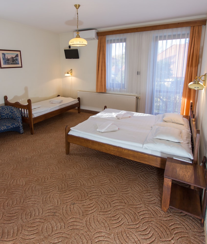 Standard Triple Room photo 1