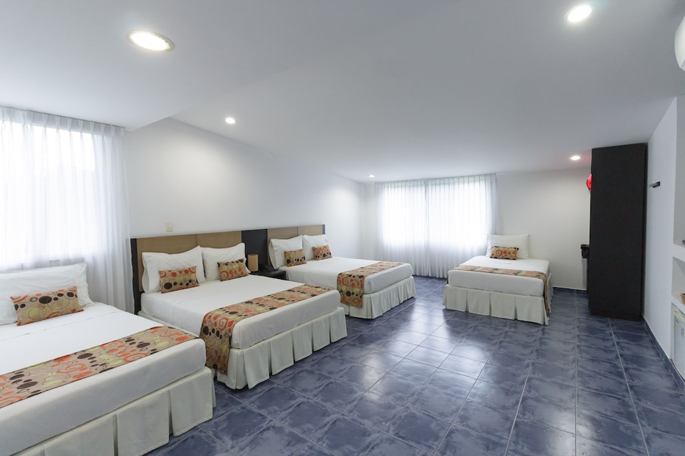 Quadruple Room photo 1