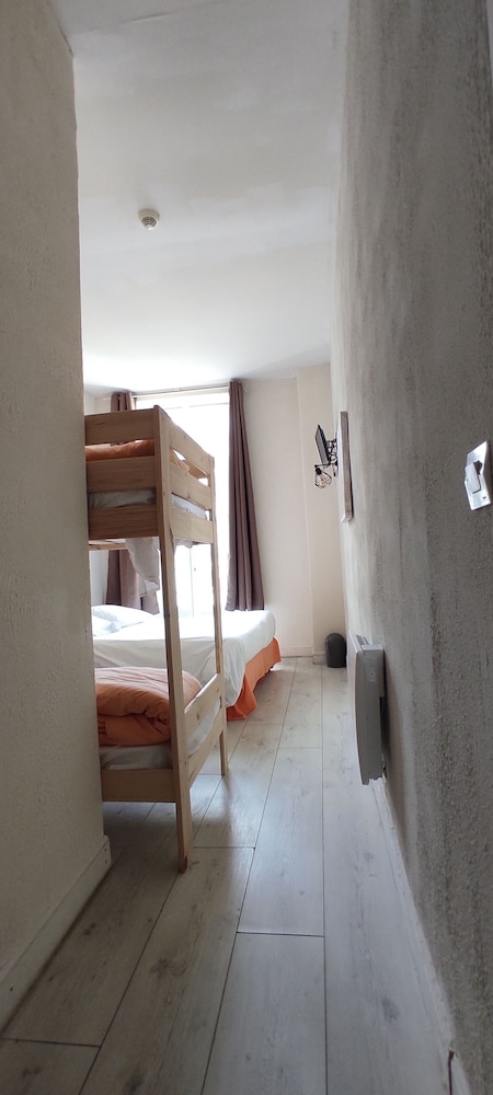 Triple Room photo 2