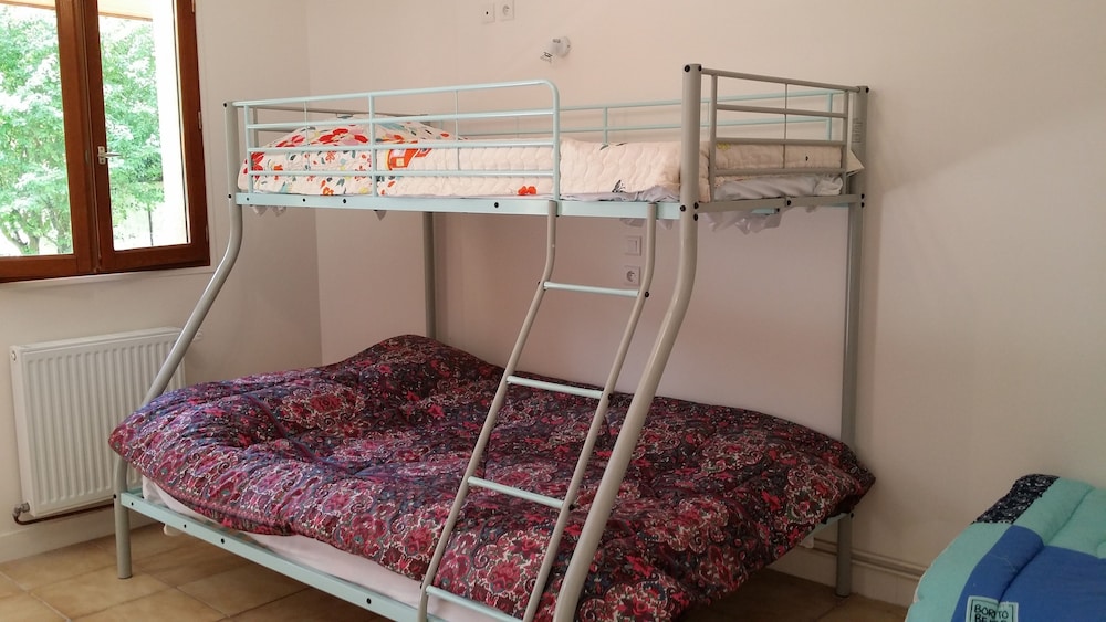 Basic Quadruple Room, Garden View photo 1